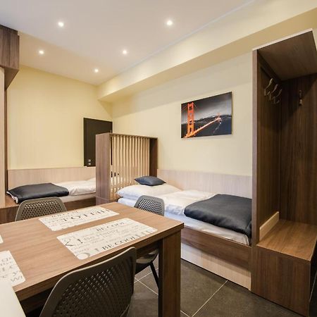 Apartments Danube Bratislava Bagian luar foto